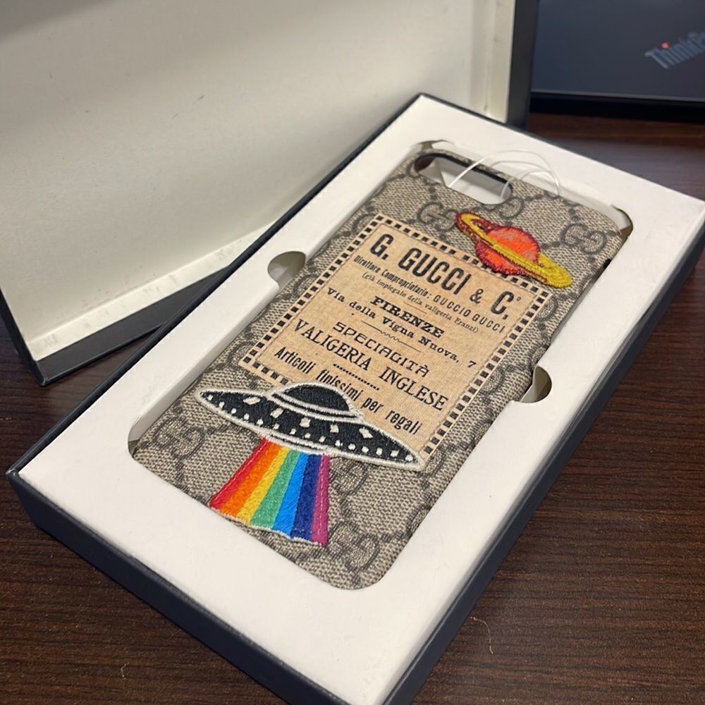 Gucci iPhone 8 Plus Case‎ - Picture 8 of 10